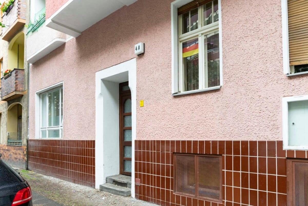Cozy 2 Room Apartment Next To Hermannstrasse برلين المظهر الخارجي الصورة
